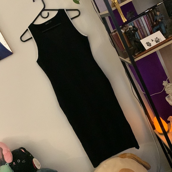 MOTF Premium Wool Mix dress - Picture 6 of 8